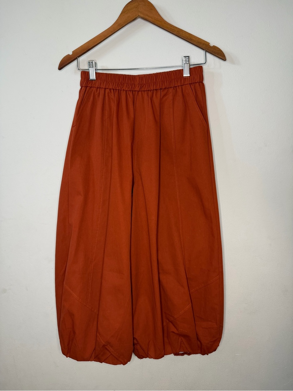 Women’s Elastic Waist Rust Orange Bubble Pants